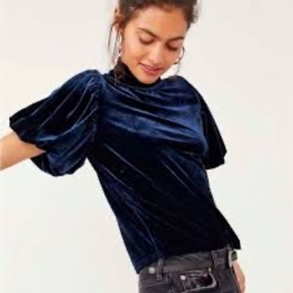 Free People Claudia Velvet Knit Tee Mock Neck Puff Sleeve Top Outerspace Blue XS